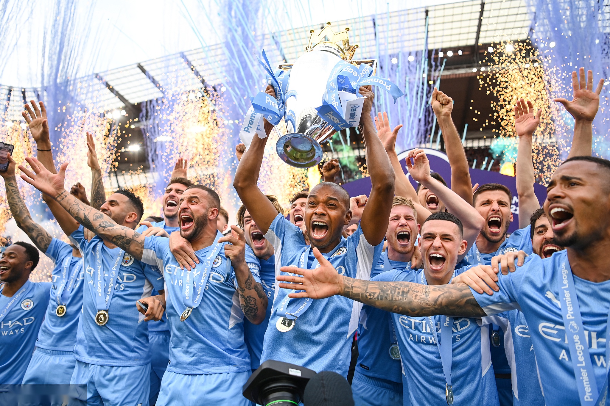 爵士队以其 爵士队以其