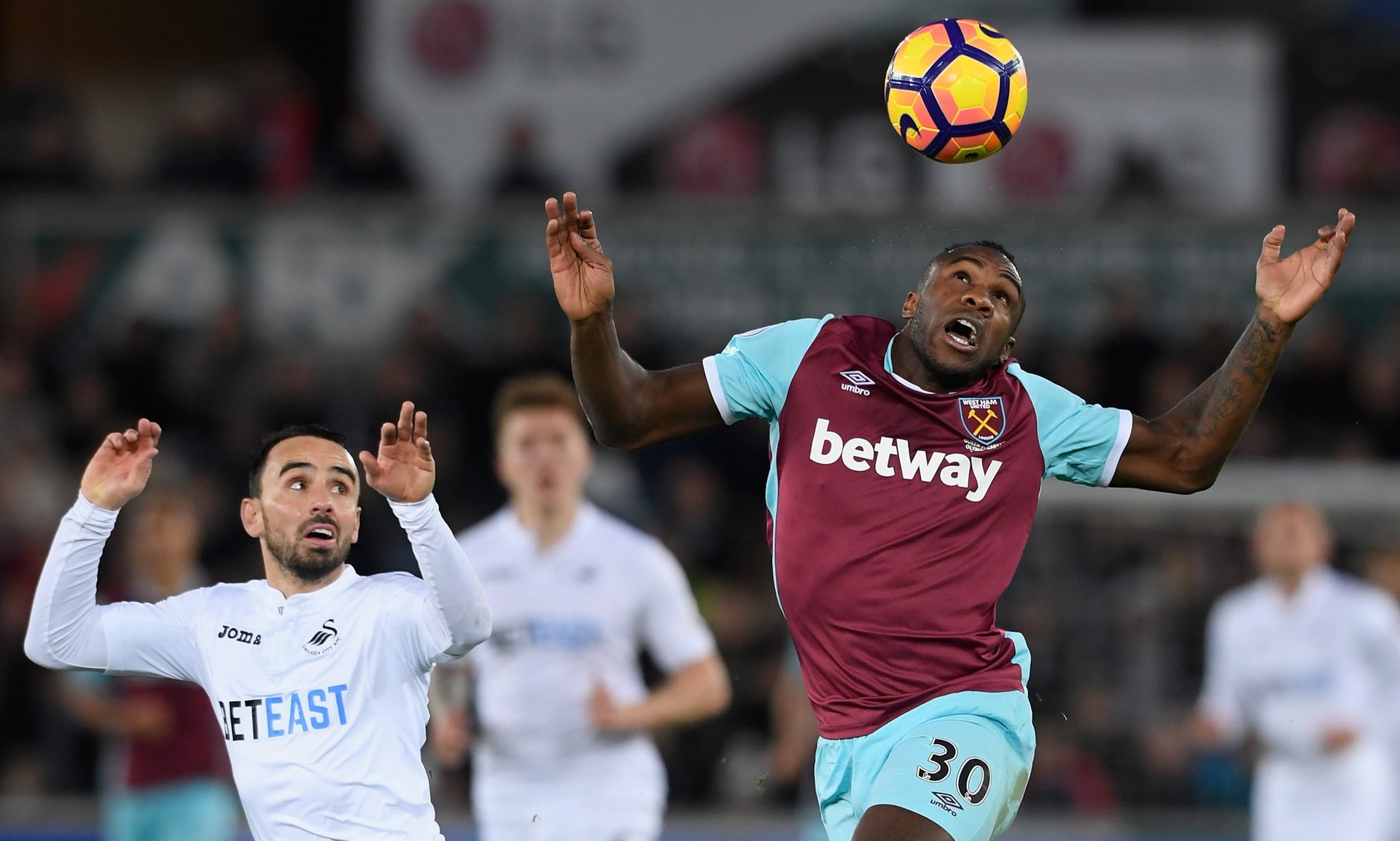 从球队表现 从球队表现